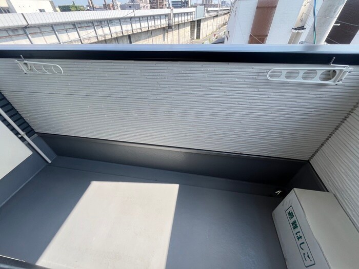 物件内観写真21　(ベランダ・バルコニー)