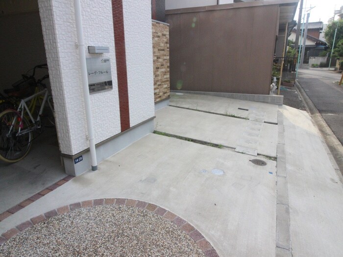 物件外観写真6　(外観写真)