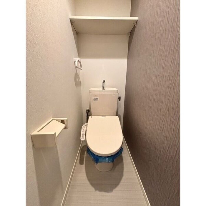 物件内観写真14　(トイレ)