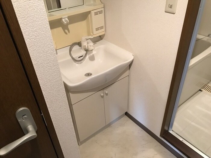 物件内観写真7　(洗面)