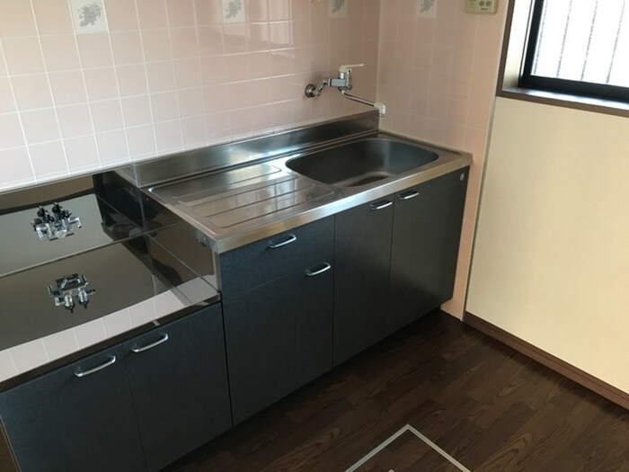 物件内観写真8　(キッチン)