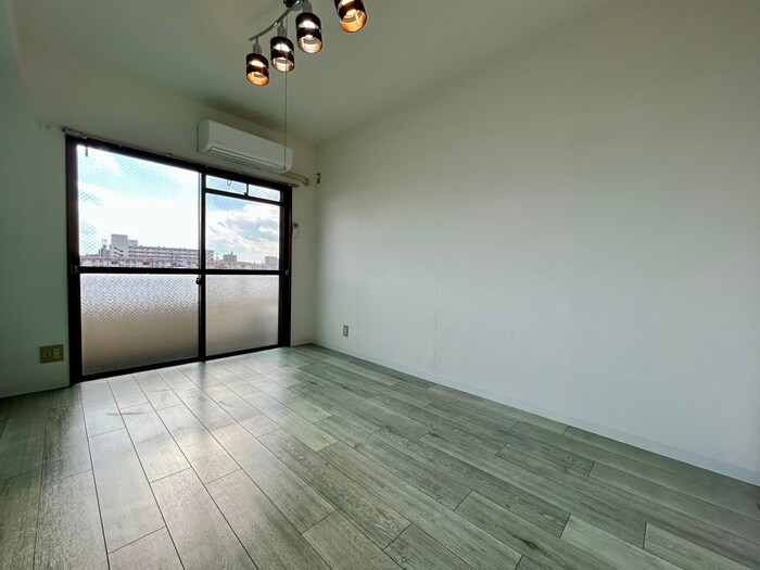 物件内観写真21　(居室)