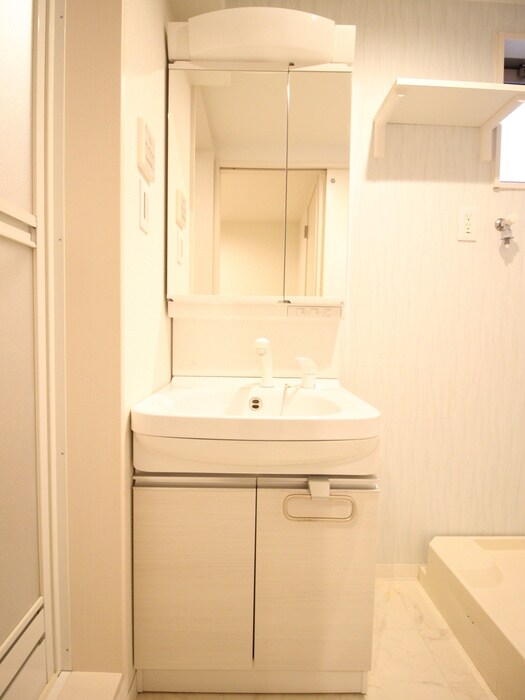 物件内観写真13　(洗面)