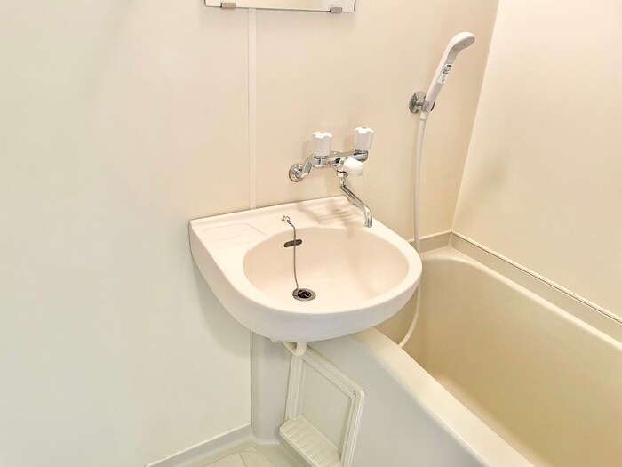 物件内観写真11　(洗面)
