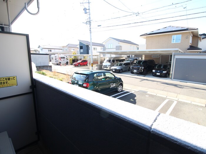 物件内観写真16　(室内からの展望)