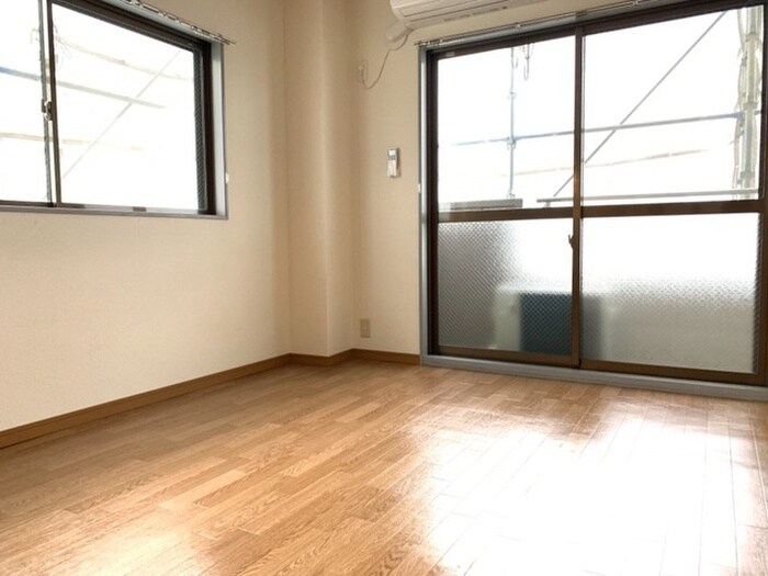 物件内観写真16　(居室)