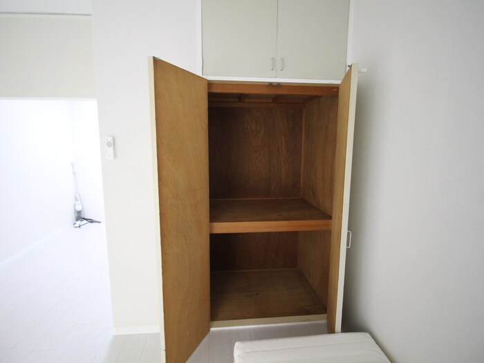 物件内観写真18　(収納)