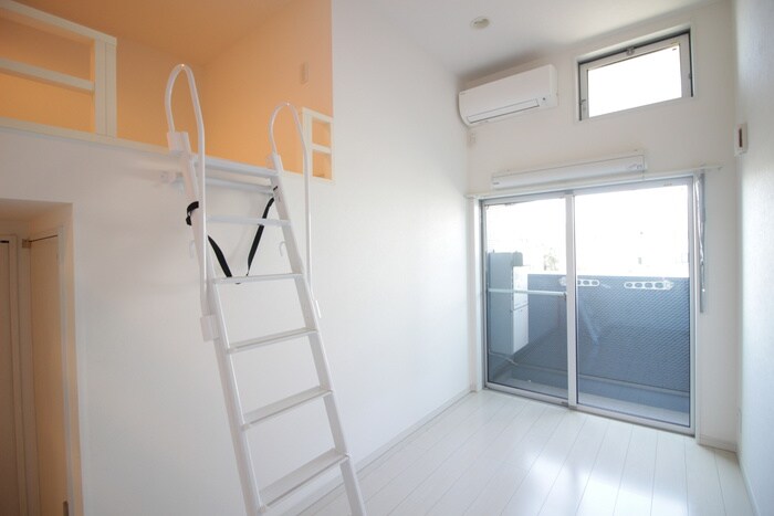 物件内観写真7　(居室)