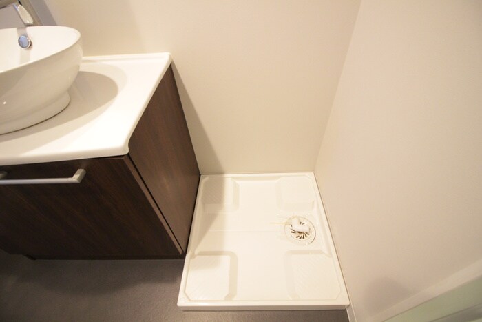 物件内観写真11　(洗濯機置場)