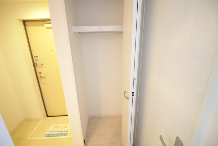 物件内観写真15　(収納)