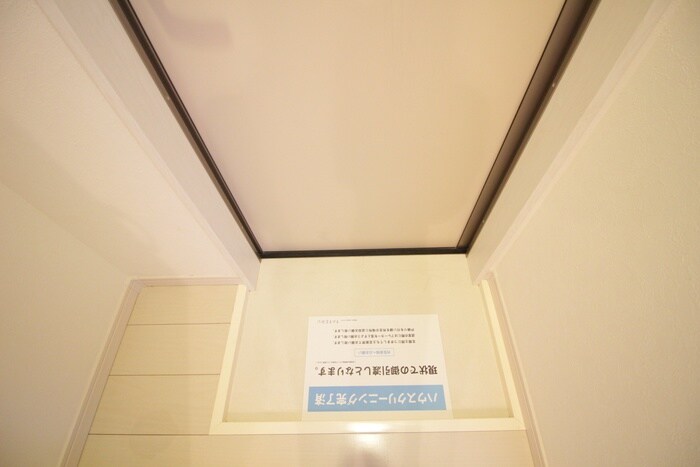 物件内観写真22　(玄関)