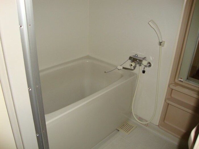物件内観写真9　(バス／シャワールーム等)