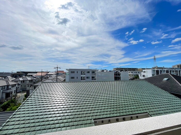 物件内観写真15　(室内からの展望)