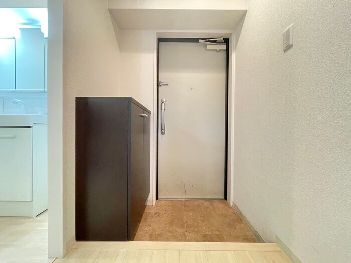 物件内観写真20　(玄関)
