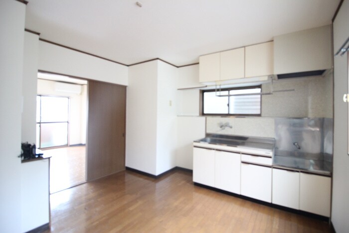 物件内観写真12　(居室)