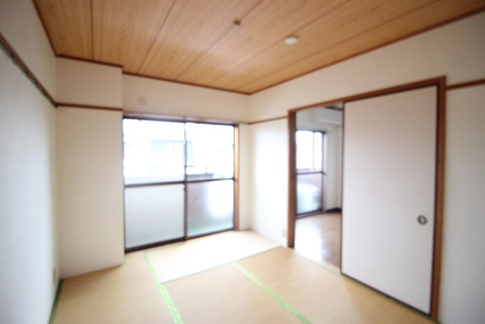 物件内観写真18　(居室)