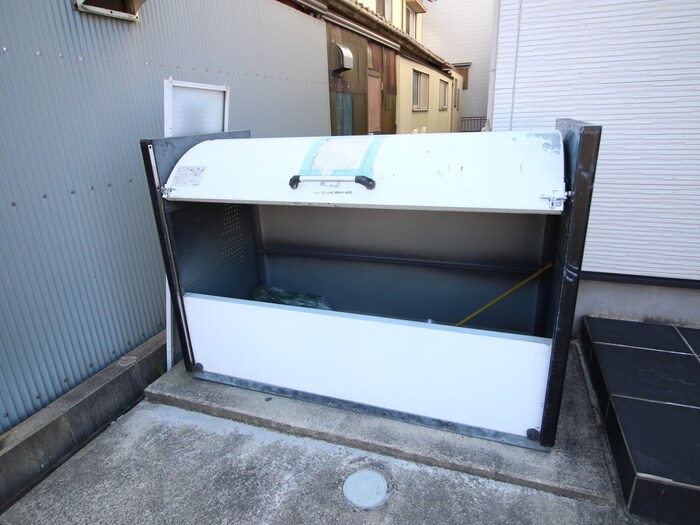 物件外観写真3　(建物設備)