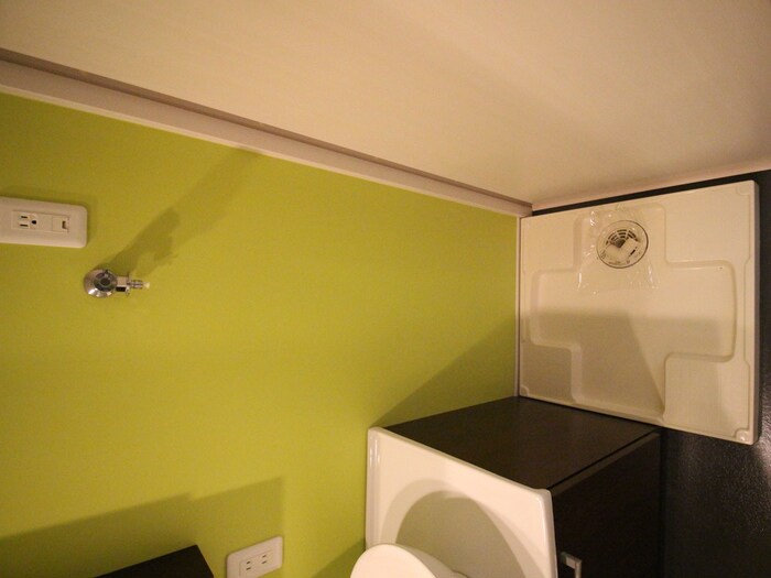 物件内観写真16　(洗濯機置場)