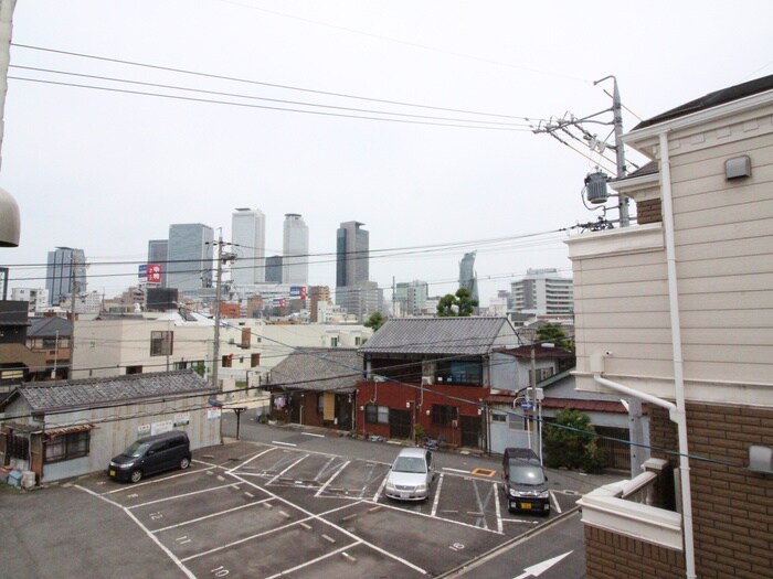 物件内観写真22　(室内からの展望)