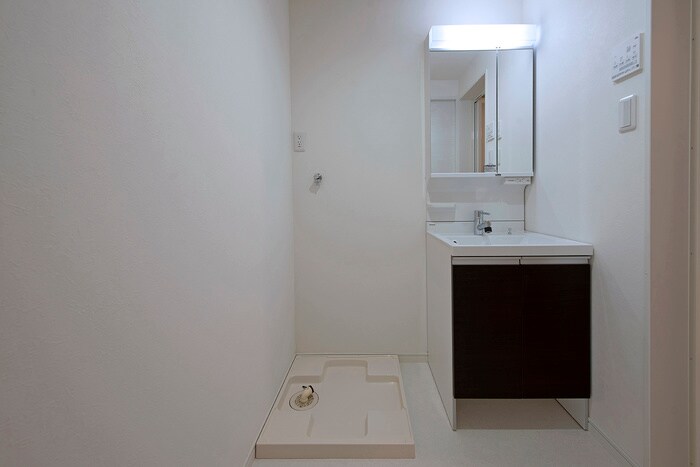 物件内観写真8　(洗面)