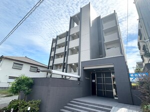 ラフェリオ亀の井外観写真