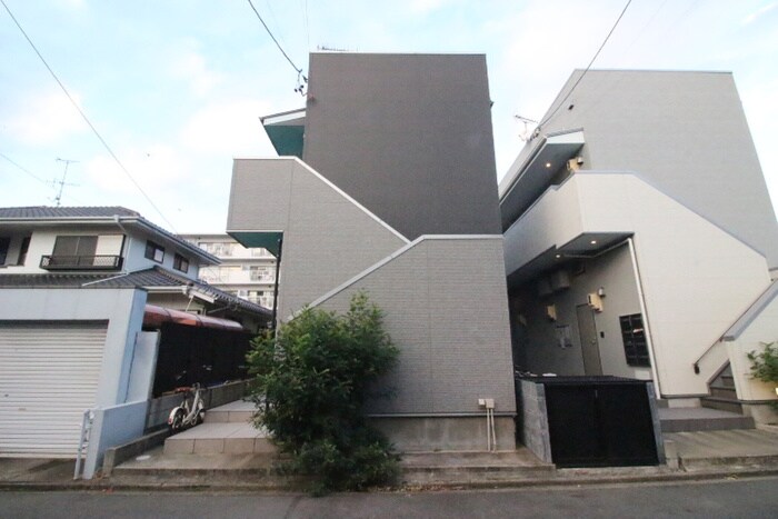 物件外観写真2　(外観写真)