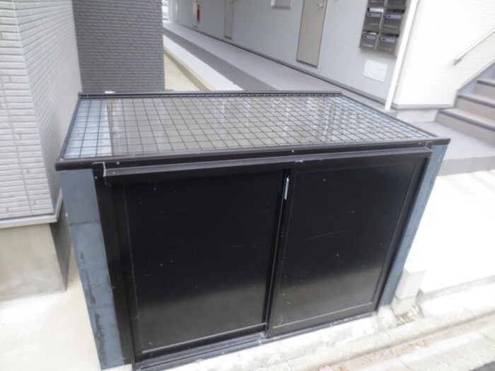 物件外観写真6　(建物設備)