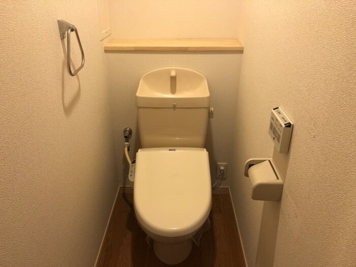 物件内観写真6　(トイレ)