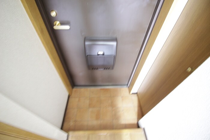 物件内観写真15　(玄関)