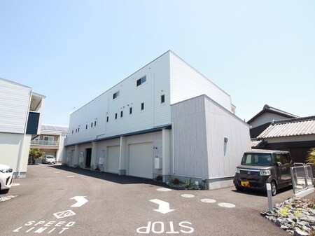 ＥＩＧＨＴ　ＢＡＳＥ　Ｃ棟外観写真