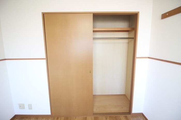 物件内観写真18　(収納)