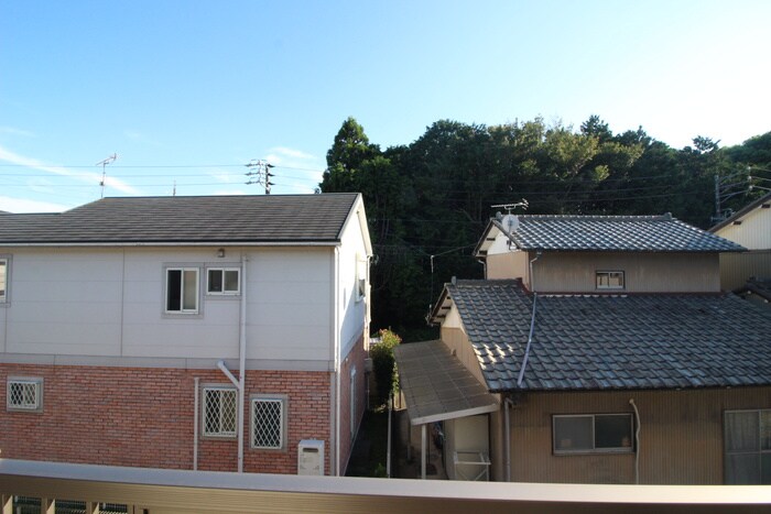 物件内観写真19　(室内からの展望)