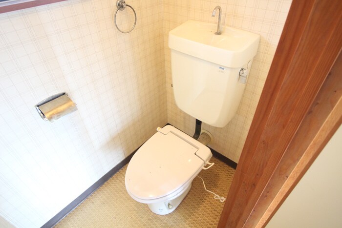 物件内観写真10　(トイレ)