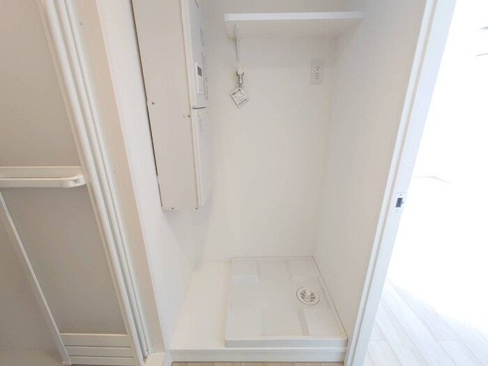 物件内観写真20　(洗濯機置場)