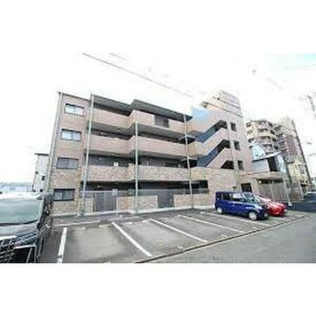 クリスタルヒルズ外観写真