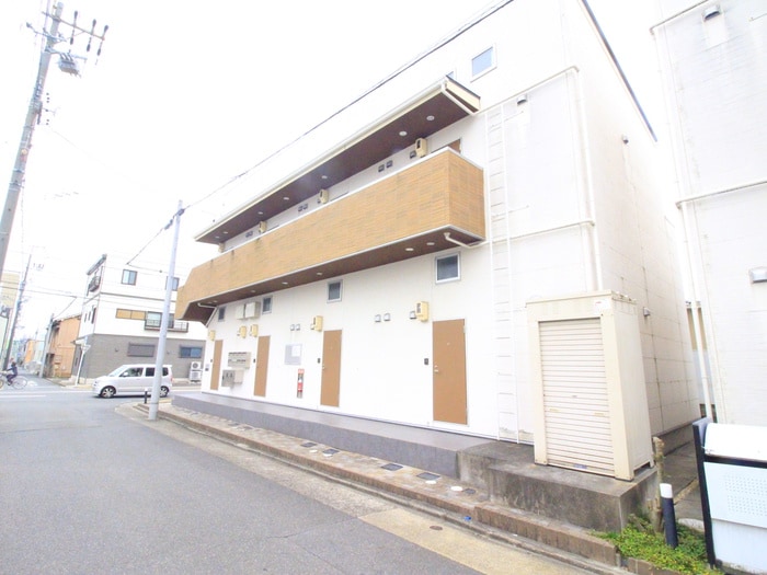 物件外観写真2　(外観写真)