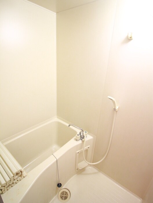 物件内観写真12　(バス／シャワールーム等)