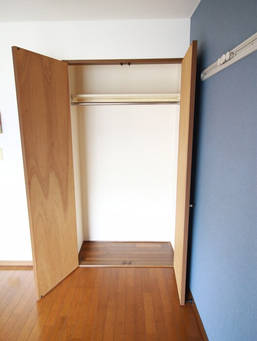 物件内観写真16　(収納)