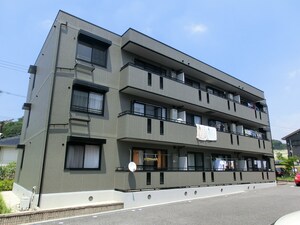 グロ－ス　レイ　Ａ外観写真