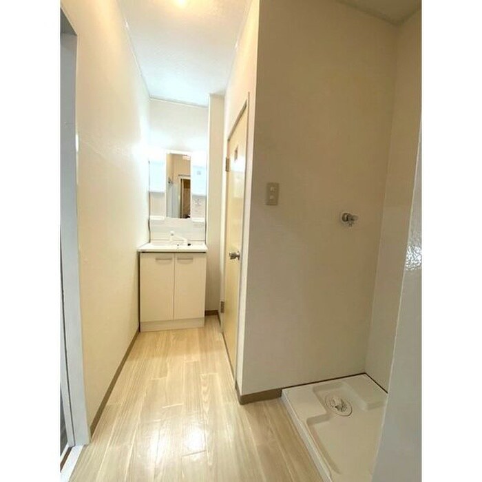 物件内観写真15　(洗面)