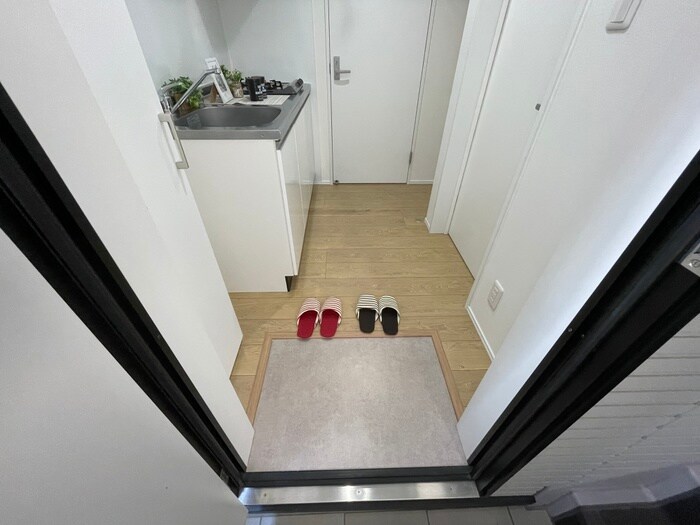 物件内観写真17　(玄関)