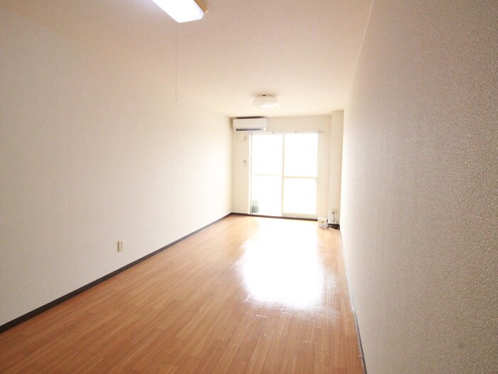 物件内観写真19　(居室)