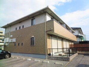 プレシャス西伏屋外観写真