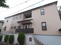 アリヴィオ東苑の外観写真