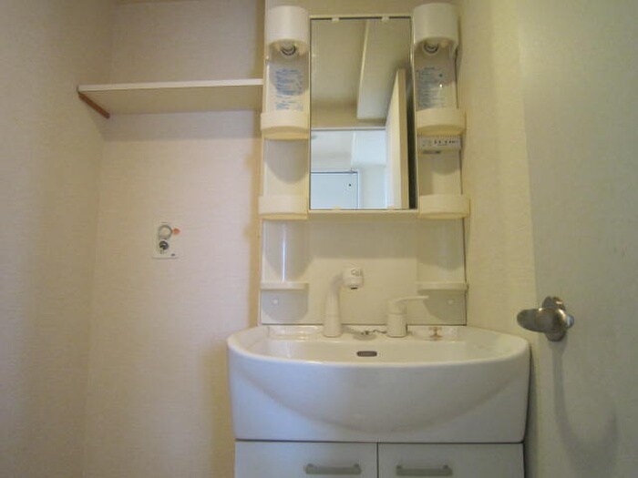 物件内観写真5　(洗面)