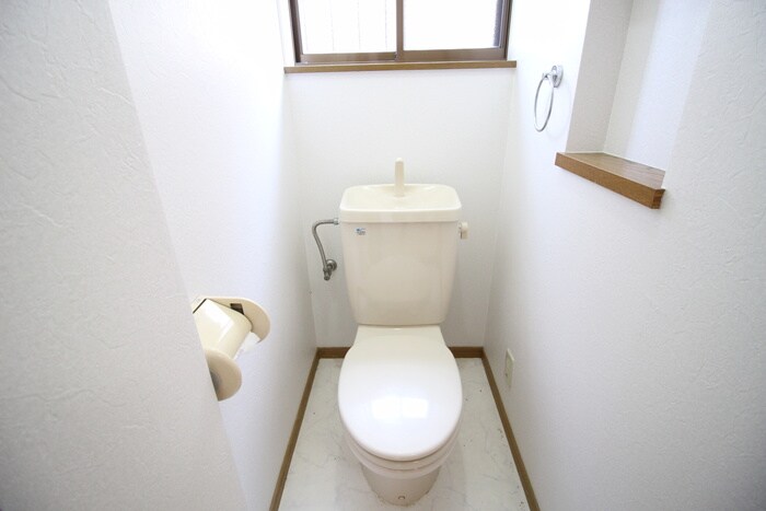 物件内観写真10　(トイレ)