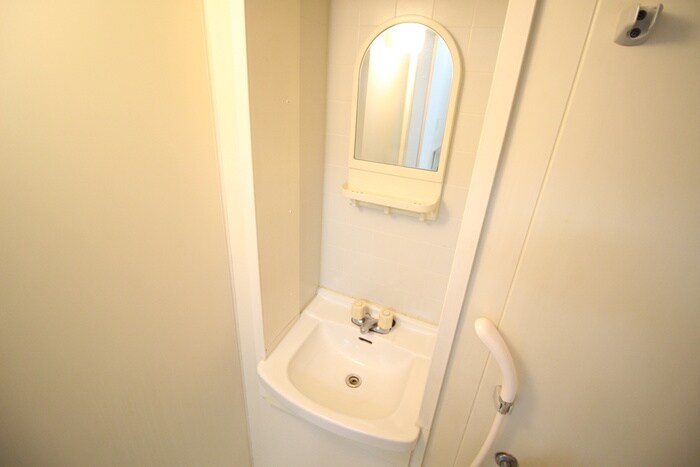 物件内観写真11　(洗面)