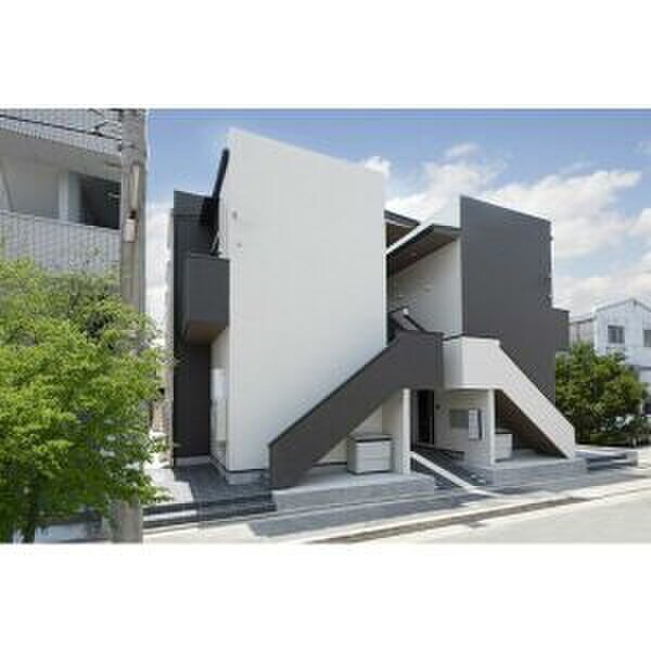 物件外観写真1　(外観写真)