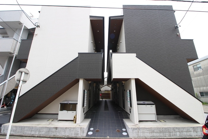 物件外観写真5　(外観写真)