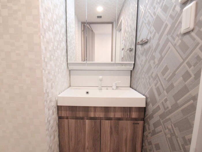 物件内観写真15　(洗面)